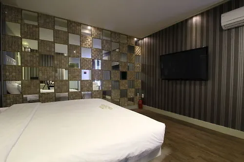 U And Songdo Hotel Busan