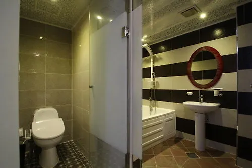 U And Songdo Hotel Busan